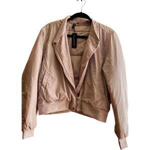 BLANKNYC Nylon Puffer Jacket Size Medium‎